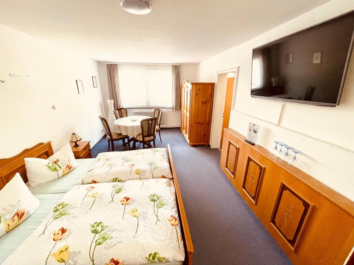 Hotel Charlott Eisenbach  Bagian luar foto