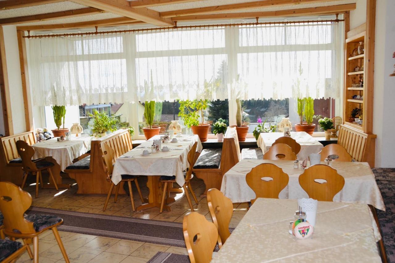 Hotel Charlott Eisenbach  Bagian luar foto