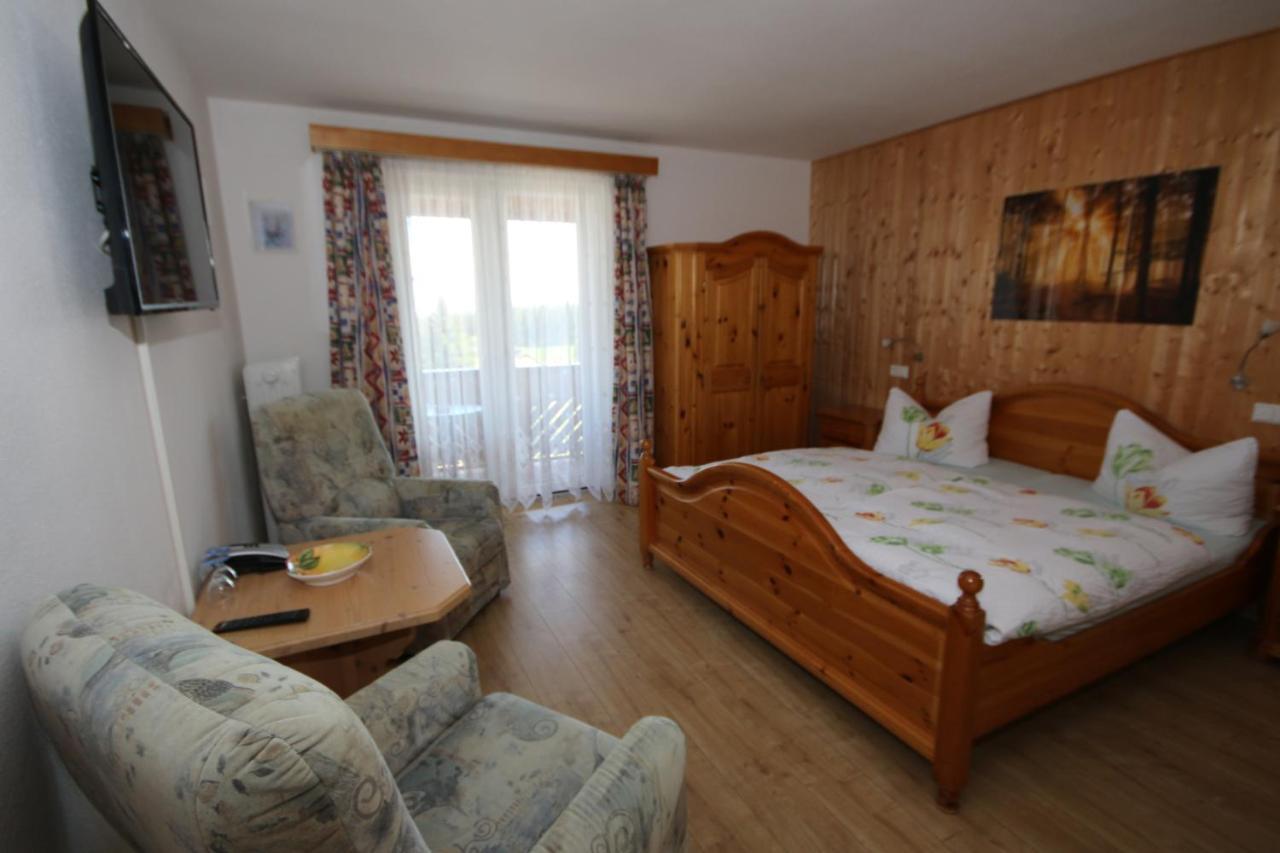 Hotel Charlott Eisenbach  Bagian luar foto