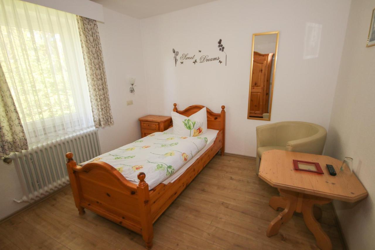 Hotel Charlott Eisenbach  Bagian luar foto