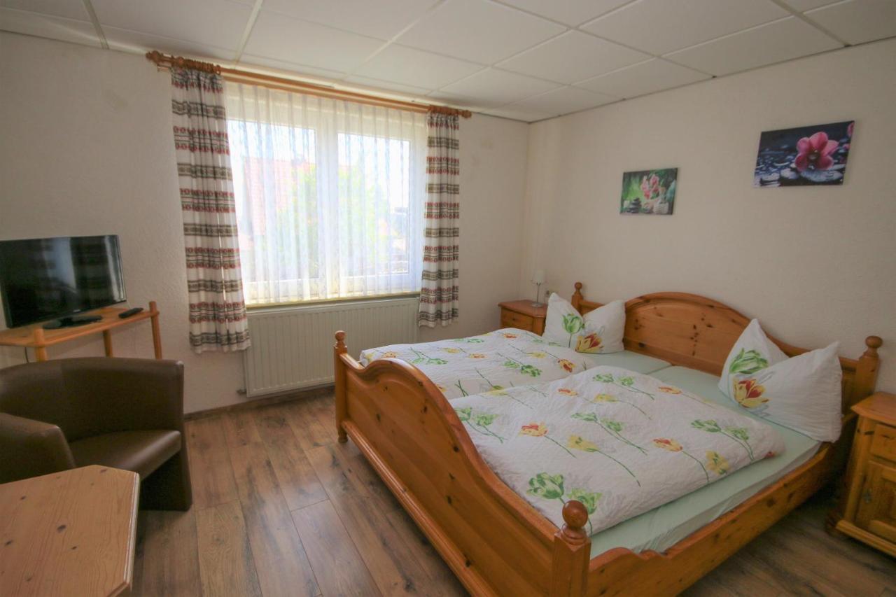 Hotel Charlott Eisenbach  Bagian luar foto